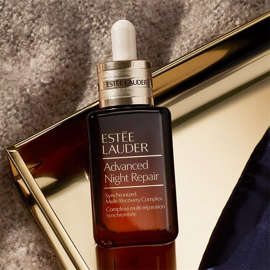 Seren Advanced Night Repair Synchronized Multi-Recovery Complex Limited Edition von Estée Lauder im Angebot