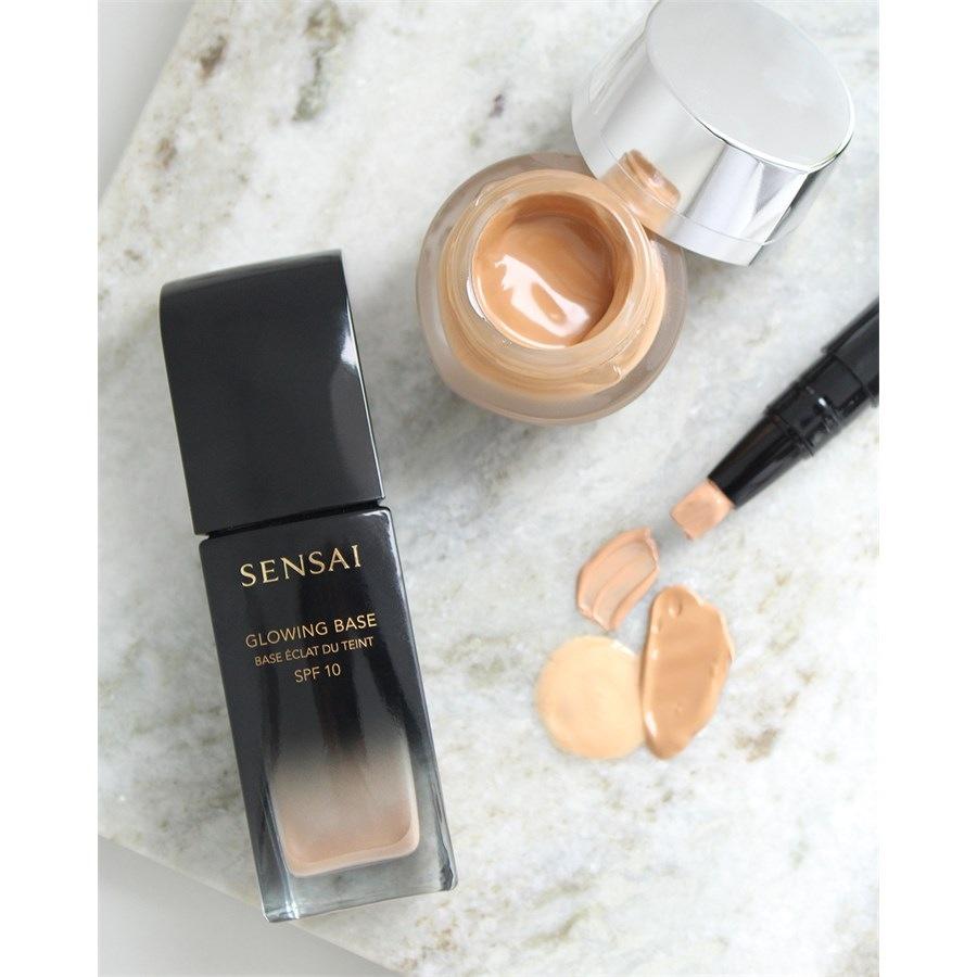 Foundations Glowing Base SPF 10 von SENSAI Günstiger Verkauf
