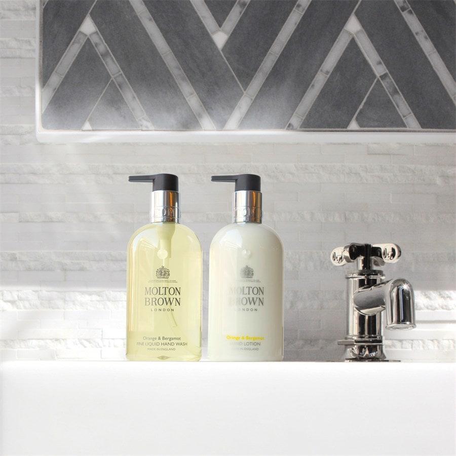 Orange & Bergamot Fine Liquid Hand Wash von Molton Brown Schlussverkauf
