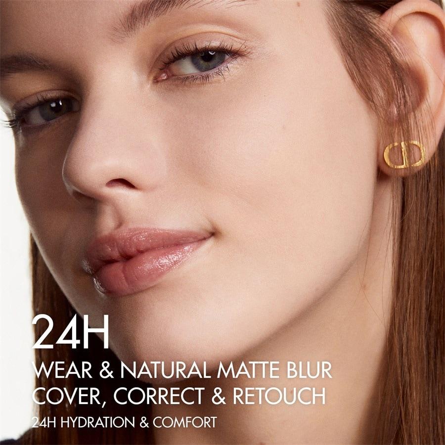 Grundierung Dior Forever Skin Perfect Mehrzweck Foundation-Stick – 24 Stunden Feuchtigkeitspflege von DIOR Muttertagsangebot
