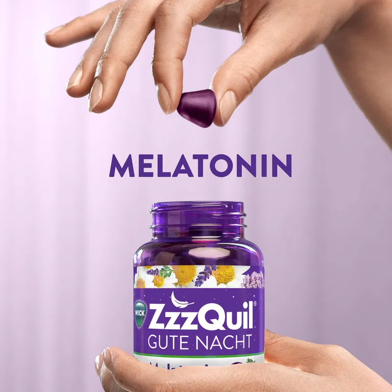 shopapotheke WICK ZzzQuil® Gute Nacht Einschlafhilfe* mit Melatonin Waldfrucht Bis zu 65% Rabatt